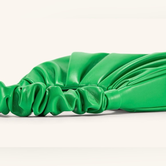 JW PEI Green Hobo Bag with Ruched Design - Picture 4 of 4